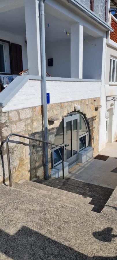 Apartman Lucija Punat Luaran gambar