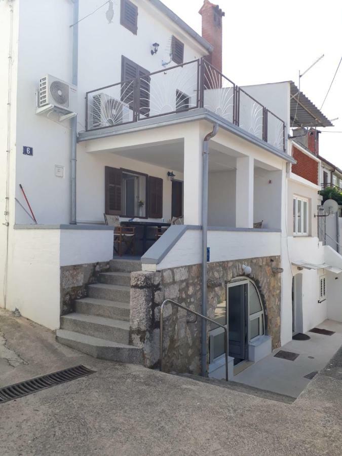 Apartman Lucija Punat Luaran gambar